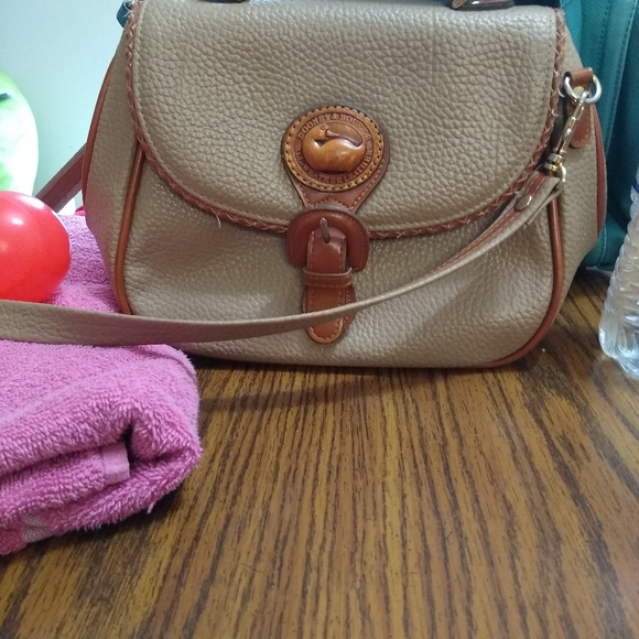 Purses - Picture 6 of 7